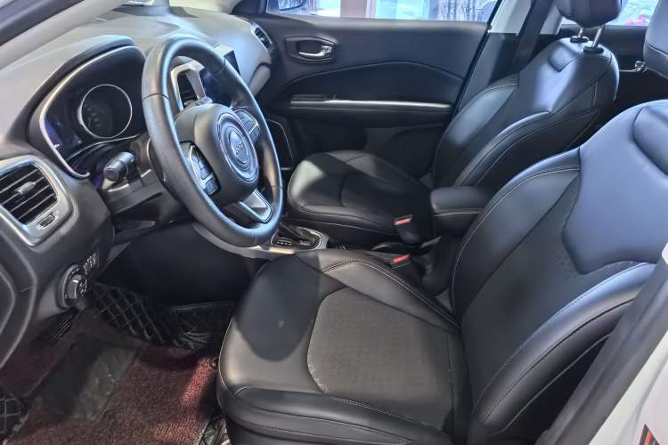 Used Jeep Compass 2017 200T Automatic Comfort Edition