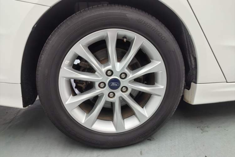 Used Ford Mondeo 2017 Facelifted EcoBoost 180 Fashion Edition Exterior 5