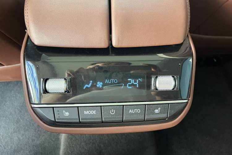 Used SAIC MAXUS Territory 2023 2.0T All-Out Flagship Version 6 Seats