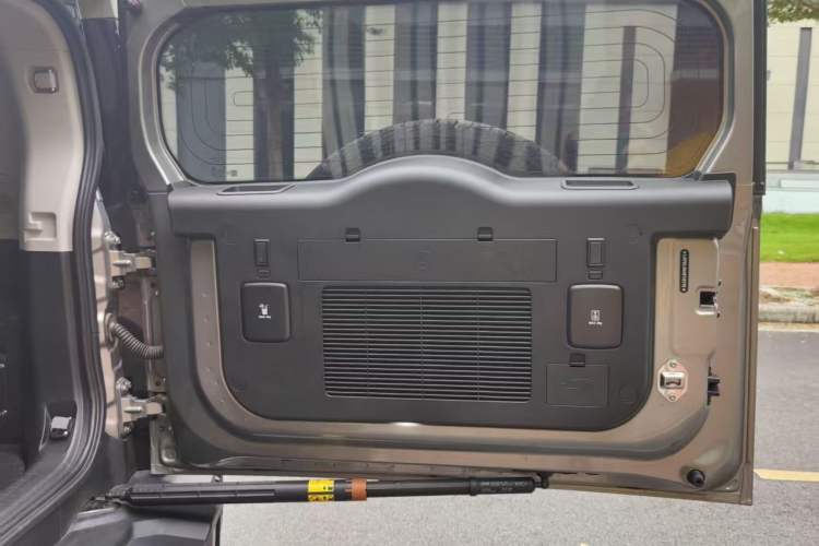 Used JETOUR Traveler 2023 2.0T Four-Wheel Drive Conqueror