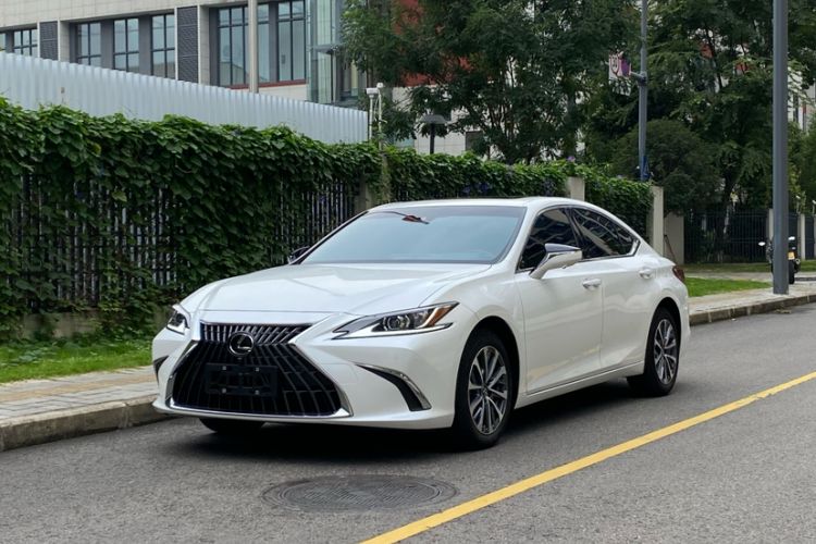 Used Lexus ES 2024 200 Premium Edition