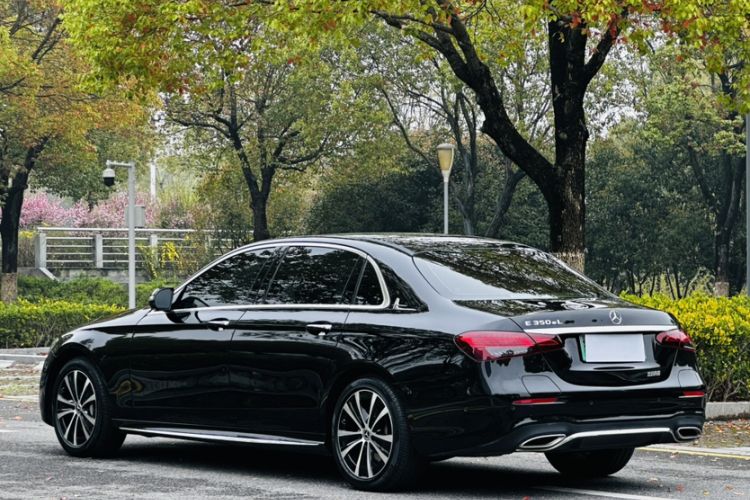 Used Mercedes-Benz E-Class New Energy 2022 Facelift E 350 e L Plug-in Hybrid Sedan Exterior 1