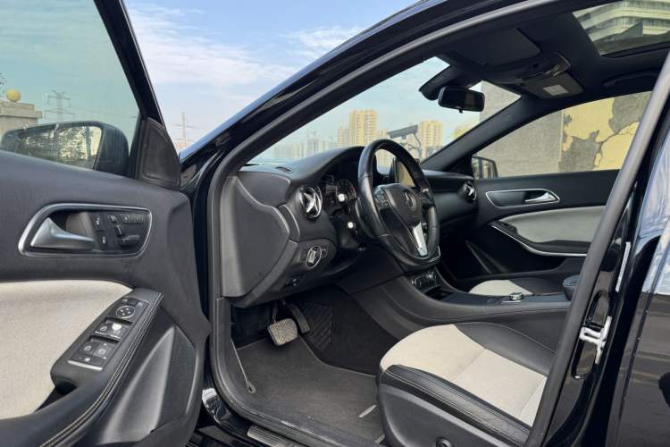 Used Mercedes-Benz A-Class 2013 A 180 Fashion Model