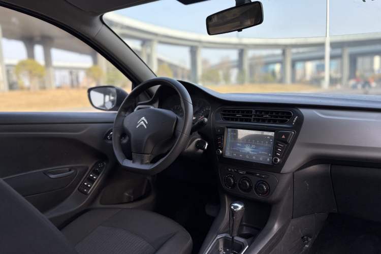 Used Citroen Elysee 2014 1.6L Automatic Fashion Model