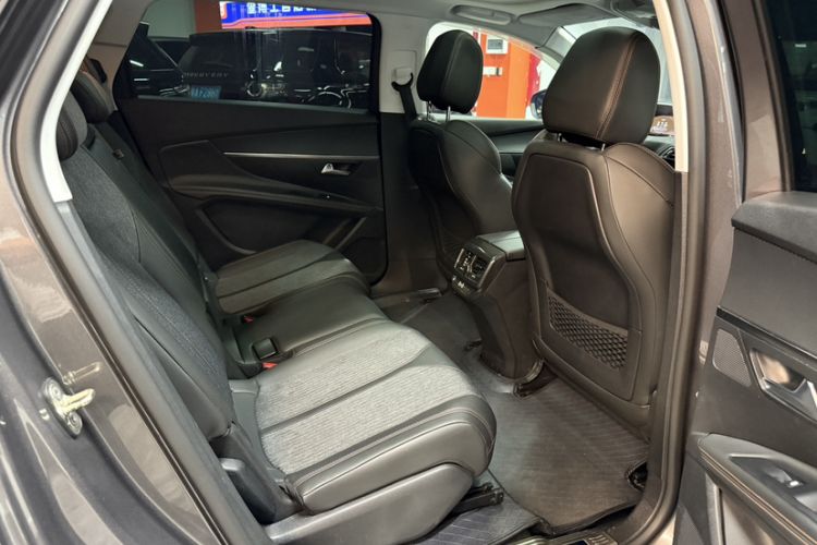 Used Peugeot 5008 2017 350THP 5-Seat Elite Edition