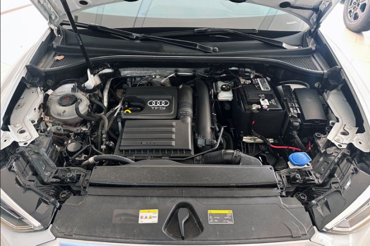 Used Audi Q3 2023 35 TFSI Progressive Dynamic Edition (1.4T) Interior 4