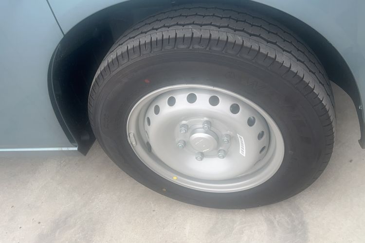 Used Farizon Xingxiang V 2025 V8E Functional Edition—Smart Edition, 350km Exterior 12