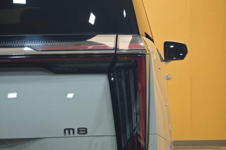 Used GAC Trumpchi M8 2024 Master Series 400T Ultimate Edition Exterior 8