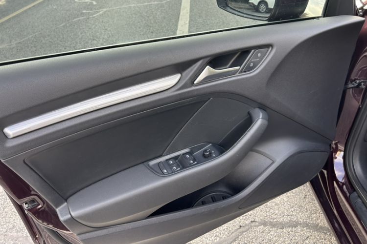 Used Audi A3 2015 Sportback 35 TFSI Millionth Anniversary Comfort Model
