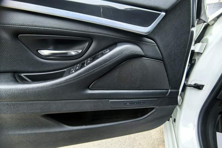 Used BMW 5 Series 2014 520Li Elegant Model