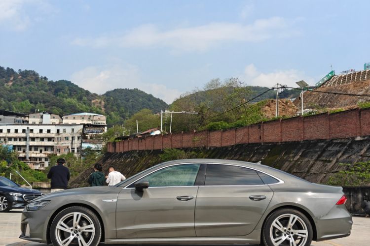 Used Audi A7L 2024 45 TFSI quattro Luxury Edition