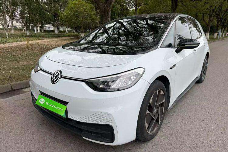 Used Volkswagen ID.3 2023 Pure Smart Edition