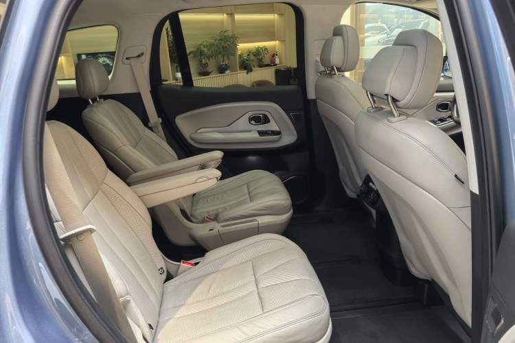 Used Nio ES8 2018 355 km Base Version 6-Seater Edition