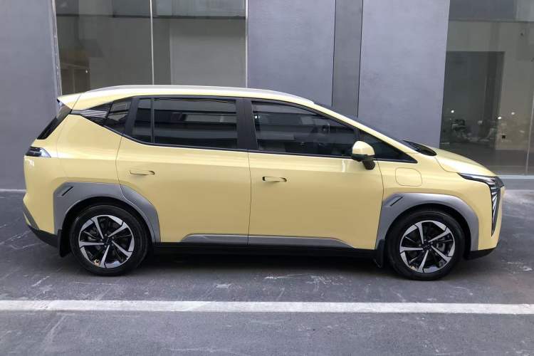 Used AION Y 2022 Plus 70 Smart Edition