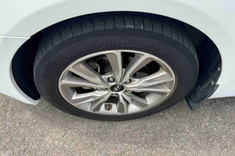 Used Hyundai Sonata 2014 2.4L Automatic Leading Edition China V Standard
