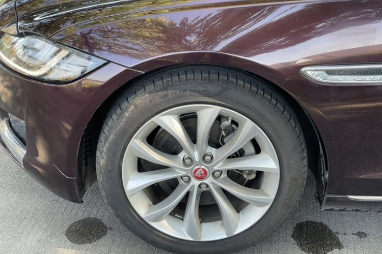 Used Jaguar XFL 2019 XFL 2.0T 250 PS Two-Wheel-Drive Luxury Edition
