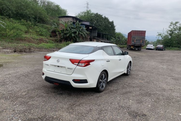 Used Nissan Lannia 2016 1.6L Manual Cool Edition
