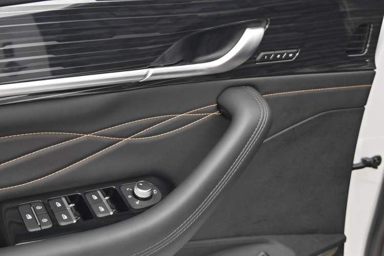 Used Geely Auto Monjaro L 2024 2.0TD DCT EVO Two-Wheel Drive Long-Range Version
