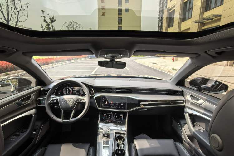 Used Audi A6L 2025 Revised 45 TFSI Prestige Dynamic Edition
