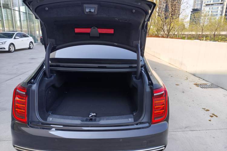 Used Hongqi H9 2020 2.0T Smart Connect Flagship Edition
