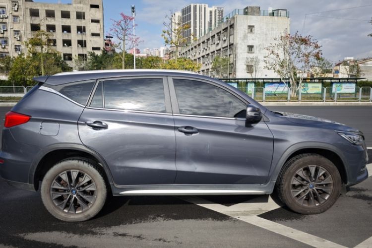 Used BYD Song New Energy 2019 Song DM 1.5TID Smart Connect Premium Model Exterior 3