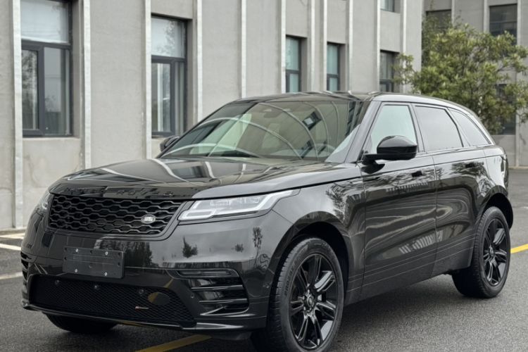 Used Land Rover Range Velar 2023 250 PS Ebony Black Limited Edition