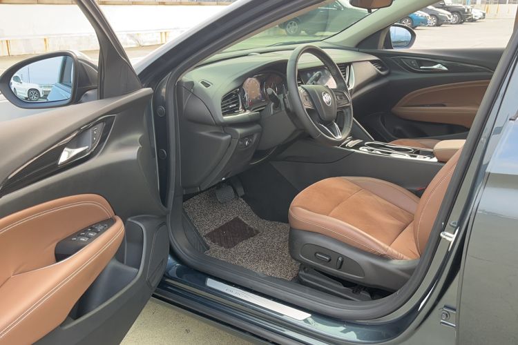 Used Buick Regal 2020 552T Luxury Version
