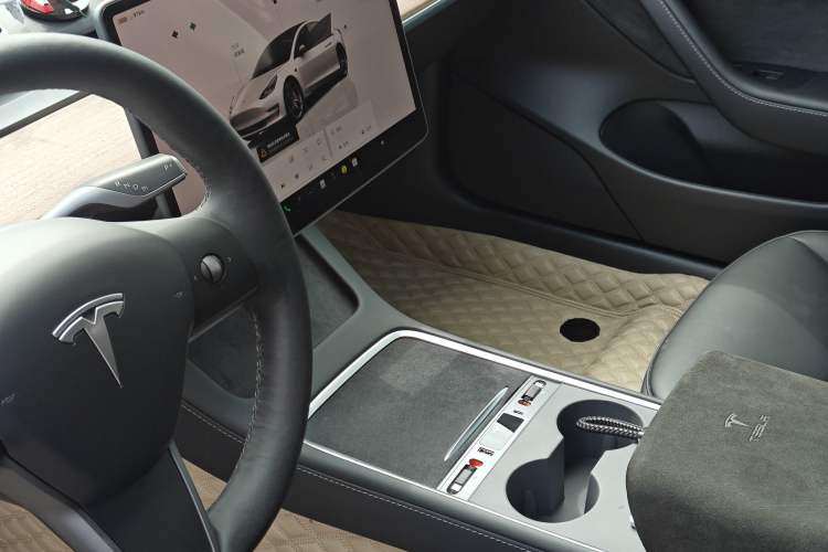 Used Tesla Model 3 2022 Performance High-Performance All-Wheel-Drive Version
