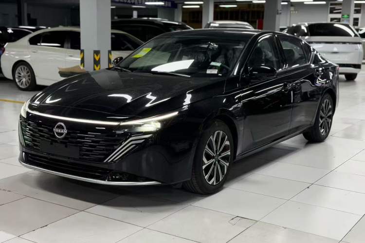 Used Nissan Teana 2026 Model Harmony Cockpit 2.0L Ultra-Comfort Edition