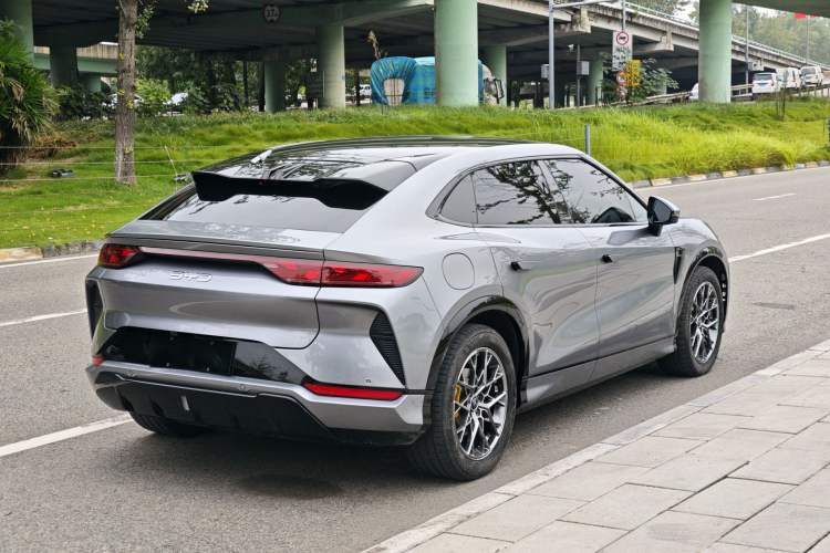 Used BYD Song L EV 2024 550 km Excellence Version