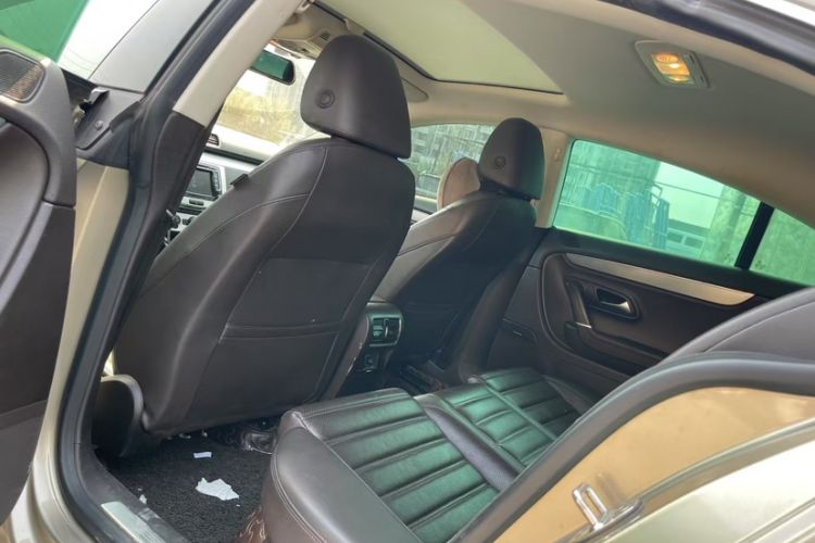 Used Volkswagen FAW-Volkswagen CC 2016 1.8TSI Luxury Model
