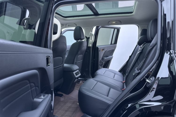 Used Haval Raptor New Energy 2024 Hi4 102 Pro Interior 7