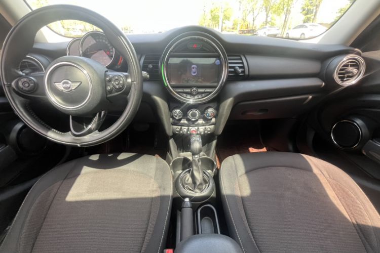 Used MINI 2016 1.2T ONE Pioneer Edition Five-Door Version

