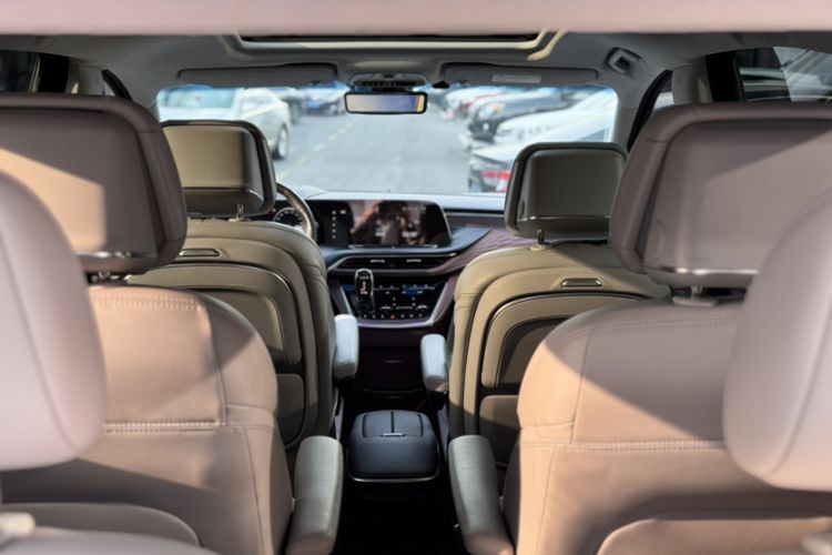 Used Buick GL8 2022 Avenir Aivia Six-Seat Deluxe Edition