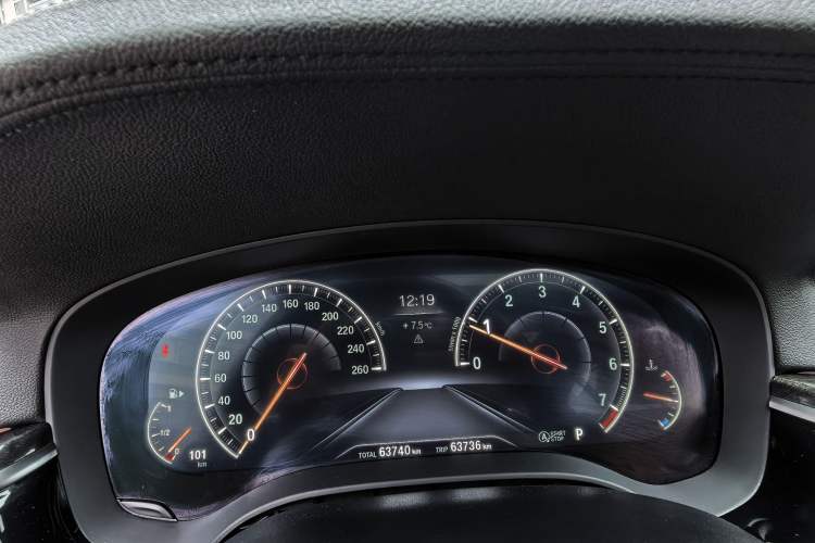 Used BMW 5 Series 2019 Facelifted 530Li Leading Edition M Sport Package