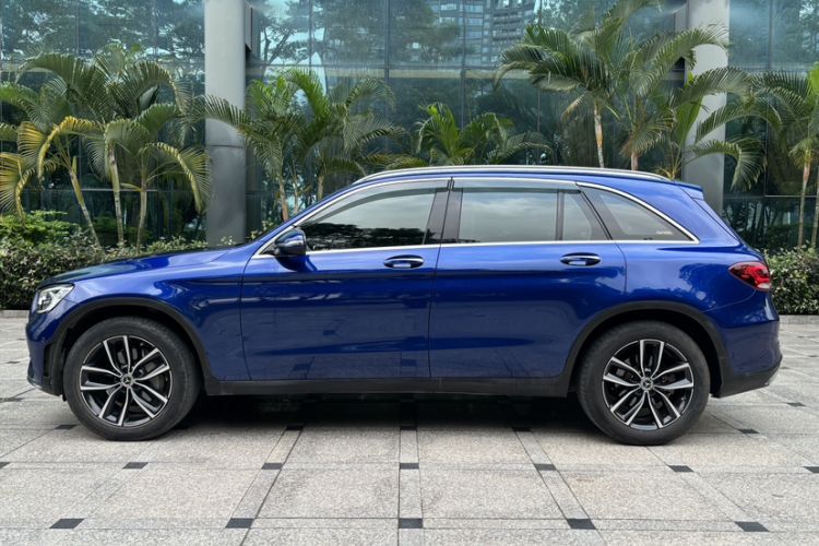 Used Mercedes-Benz GLC 2020 Facelifted GLC 260 L 4MATIC Dynamic Edition Exterior 3