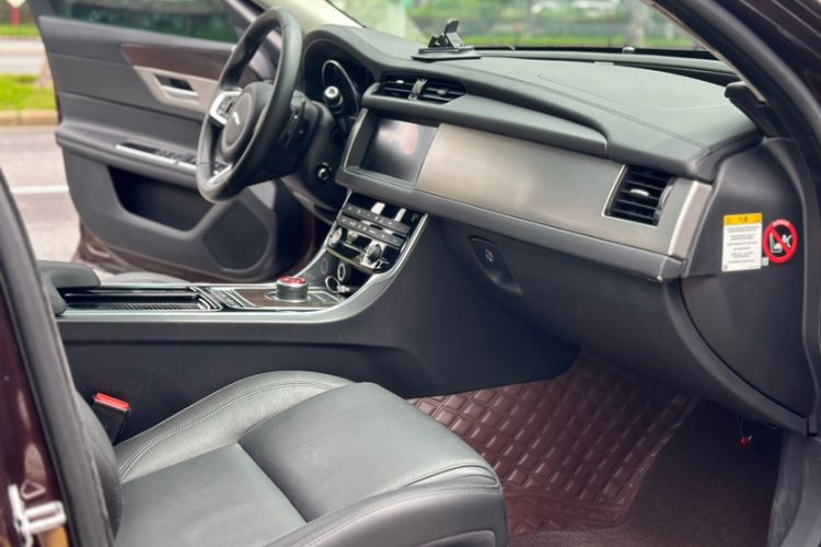 Used Jaguar XFL 2018 XFL 2.0T 200PS Elite Edition