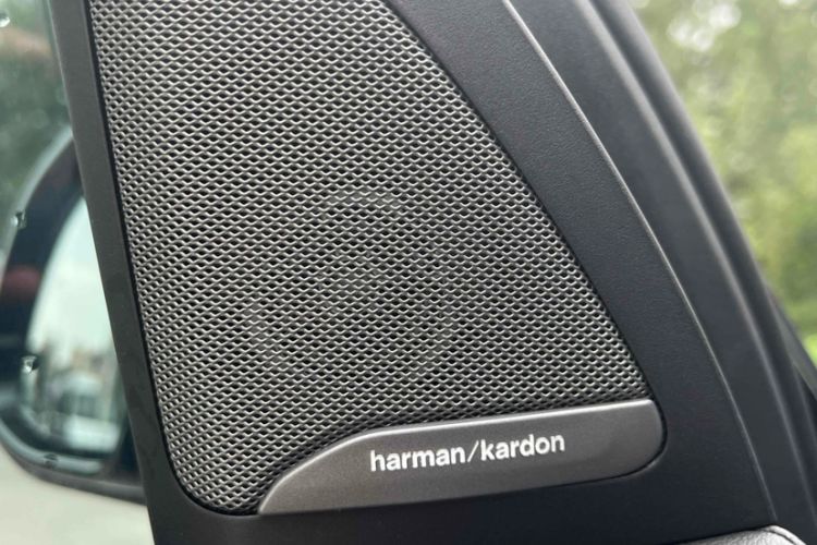 Used BMW X7 2020 xDrive40i Luxury Package with Leading Features