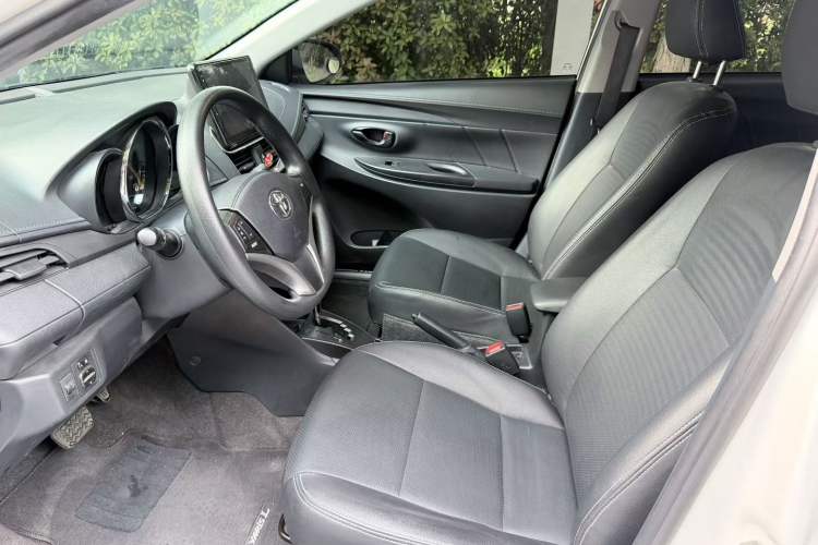 Used Toyota YARiS L Zhi Xuan 2022 X-Trail 1.5L CVT Leading PLUS Edition
