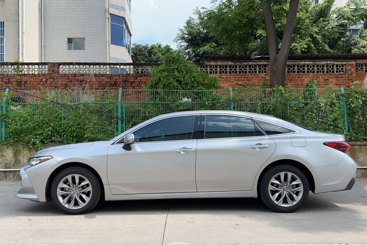 Used Toyota Avalon 2019 2.0L Luxury Edition China VI Standard Exterior 2