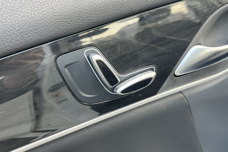 Used BYD Song MAX 2017 1.5T Automatic Smart Connect Prestige 7-Seater