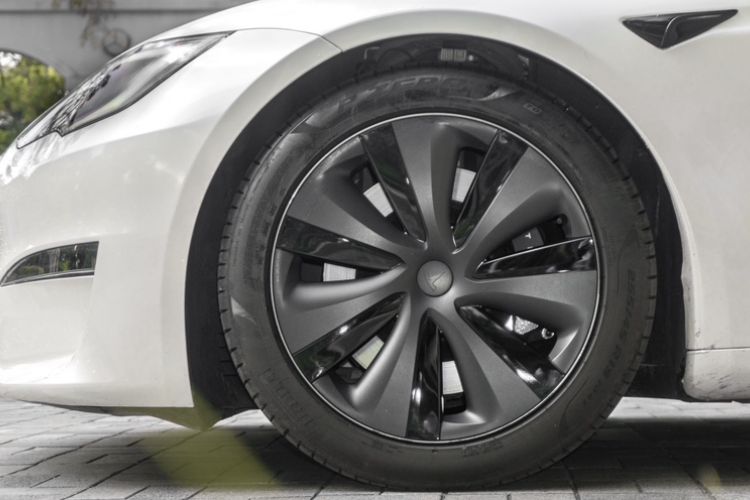 Used Tesla Model S 2023 Dual-Motor All-Wheel-Drive Version
