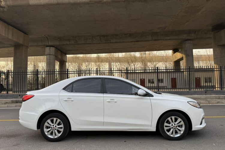 Used Roewe 360 2018 PLUS 1.5L Automatic Luxury Edition
