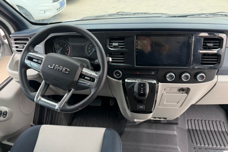 Used JMC Fushun 2023 2.0T Automatic Mid-Roof Business Class 9 (Non-Commercial)