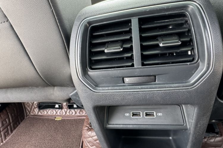 Used Volkswagen Golf Sportsvan 2019 280TSI Automatic Voyage Model China V Standard
