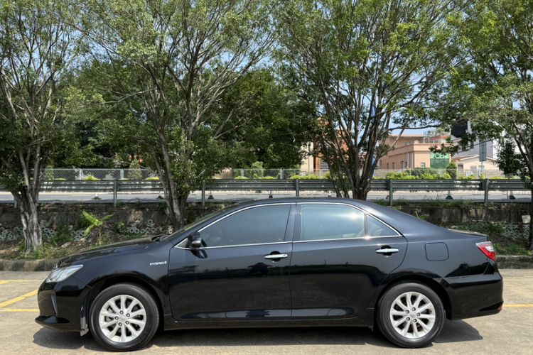Used Toyota Camry 2015 Dual-Engine 2.5 HG Luxury Navigation Edition Exterior 9