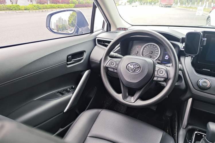Used Toyota Corolla Cross 2022 2.0L Pioneer Edition
