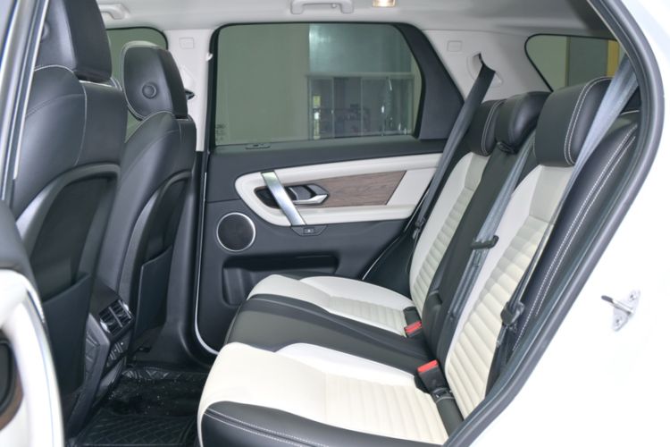 Used Land Rover Discovery Sport New Energy 2022 Facelifted P300e Plug-in Hybrid Electric Version