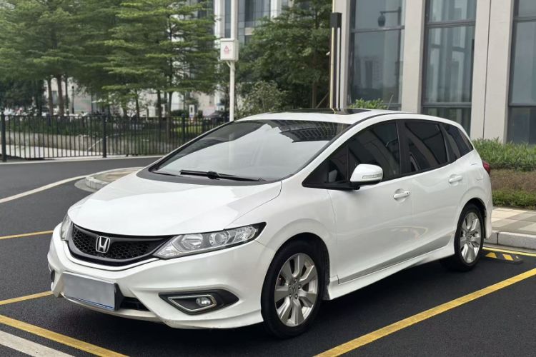 Used Honda Jade 2016 1.8L Automatic Comfort Elite Version 5 Seats Exterior 8