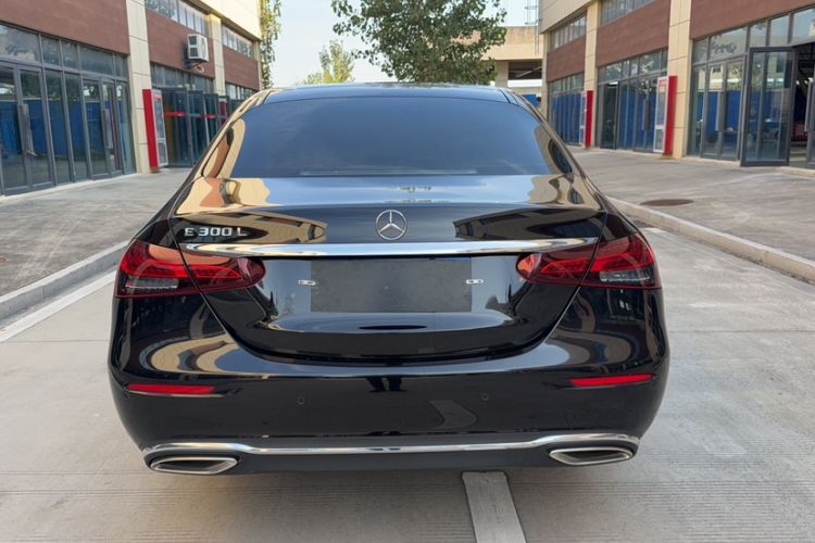 Used Mercedes-Benz E-Class 2021 Restyled E 300 L Luxury Edition
